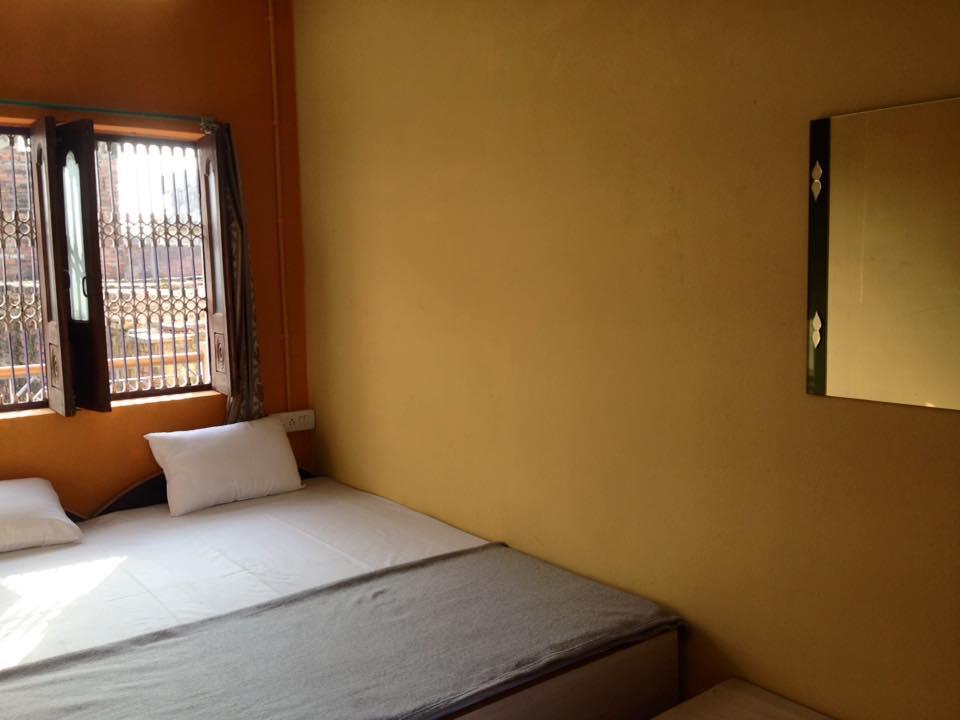 Paradise Inn Guest House Varanasi Habitación foto